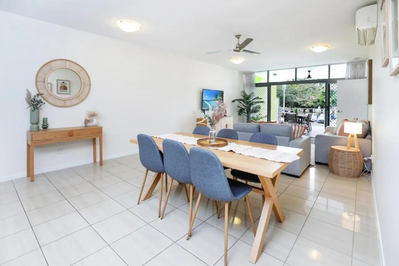 Stylish Park View City Apartment 103 Cairns 0*,